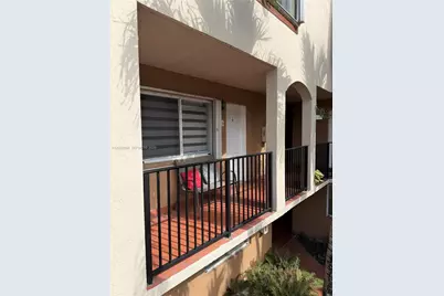 551 NW 82nd Ave #516, Miami, FL 33126 - Photo 2