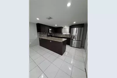 551 NW 82nd Ave #516, Miami, FL 33126 - Photo 4
