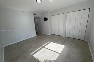 551 NW 82nd Ave, Miami, FL 33126 - Photo 20