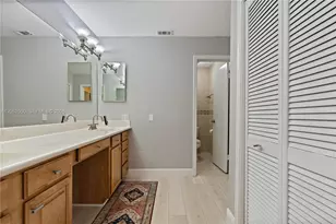 6307 Silk Oak Cir, Tamarac, FL 33319 - Photo 28