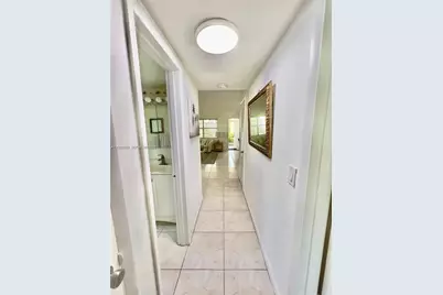 501 Blue Heron Dr #121-A, Hallandale Beach, FL 33009 - Photo 10