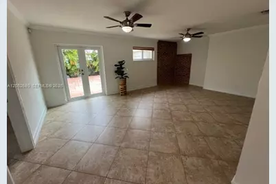 9211 SW 13th St, Miami, FL 33174 - Photo 24