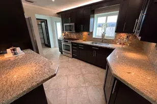 9211 SW 13th St, Miami, FL 33174 - Photo 32