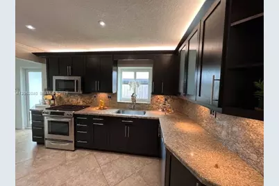 9211 SW 13th St, Miami, FL 33174 - Photo 28
