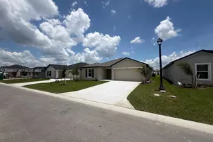 17332 Cantu Ct, North Fort Myers, FL 33917 - Photo 2
