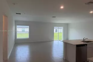 17332 Cantu Ct, North Fort Myers, FL 33917 - Photo 8