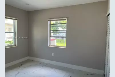 922 NW 2nd St #4, Miami, FL 33128 - Photo 8