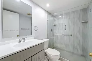 13300 SW 1st St, Pembroke Pines, FL 33027 - Photo 34