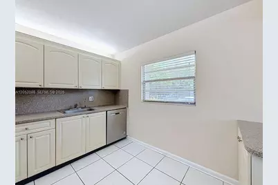 13300 SW 1st St #114O, Pembroke Pines, FL 33027 - Photo 20