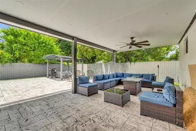 11520 SW 138th St, Miami, FL 33176 - Photo 32