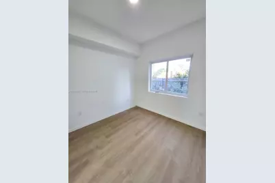 8106 NE 1st Ave #13, Miami, FL 33138 - Photo 4