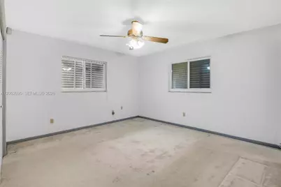 9110 SW 200 St, Cutler Bay, FL 33157 - Photo 22