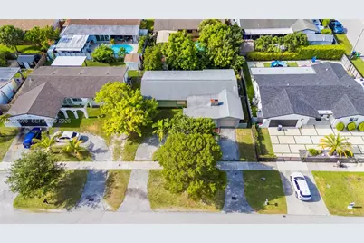 9110 SW 200 St, Cutler Bay, FL 33157 - Photo 30