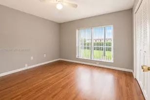 9320 NW 13th St, Pembroke Pines, FL 33024 - Photo 12
