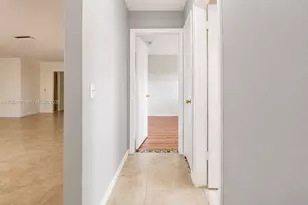 9320 NW 13th St, Pembroke Pines, FL 33024 - Photo 16