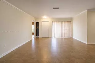 9320 NW 13th St, Pembroke Pines, FL 33024 - Photo 2