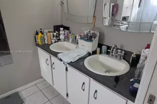 12276 NW 36th Pl, Sunrise, FL 33323 - Photo 10