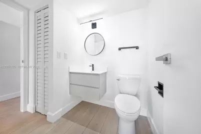 20400 W Country Club Dr #610, Aventura, FL 33180 - Photo 32