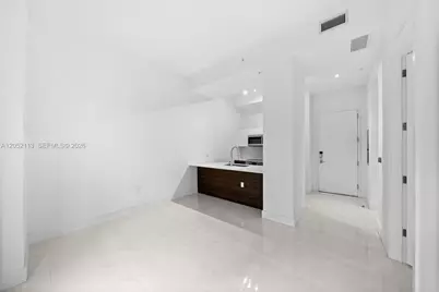 301 Altara Ave #205, Coral Gables, FL 33146 - Photo 4