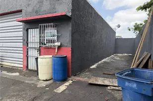 2563 NW 23rd St, Miami, FL 33142 - Photo 1
