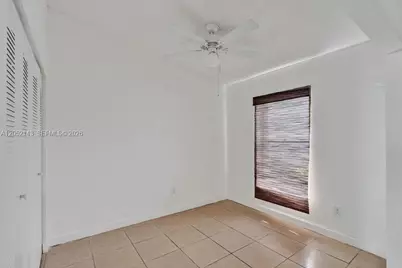 10375 SW 209th Ln, Cutler Bay, FL 33189 - Photo 10
