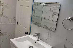 1330 Marseille Dr, Miami Beach, FL 33141 - Photo 8