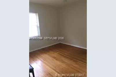 1002 SW 37th Ave #3, Coral Gables, FL 33127 - Photo 4