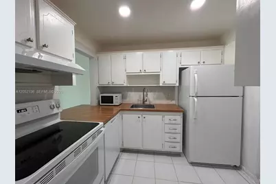 5401 NW 2nd Ave #222, Boca Raton, FL 33487 - Photo 4