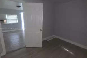 4017 SW 24th St, West Park, FL 33023 - Photo 4