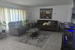 8291 NW 17th Ct, Pembroke Pines, FL 33024 - Photo 8