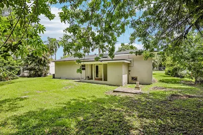130 NW 85th St #--, Miami, FL 33150 - Photo 30