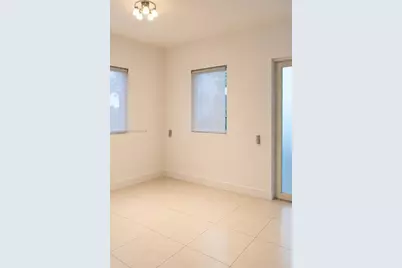 9151 NW 33rd St, Doral, FL 33172 - Photo 10