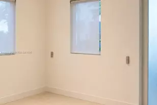 9151 NW 33rd St, Doral, FL 33172 - Photo 10