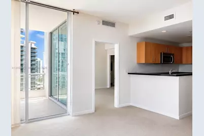 300 S Biscayne Blvd #T-3511, Miami, FL 33131 - Photo 2
