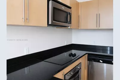 300 S Biscayne Blvd #T-3511, Miami, FL 33131 - Photo 4
