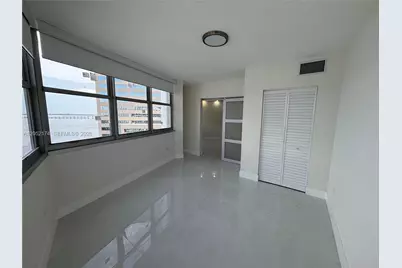 999 Brickell Bay Dr #1904, Miami, FL 33131 - Photo 46