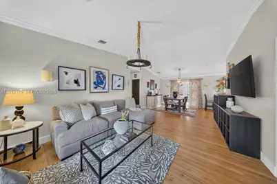 [Address not provided], Hialeah, FL 33015 - Photo 4