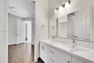 512 NW 120th Dr, Coral Springs, FL 33071 - Photo 20