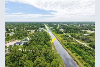 2814 Ida Ave N, Lehigh Acres, FL 33971 - Photo 2