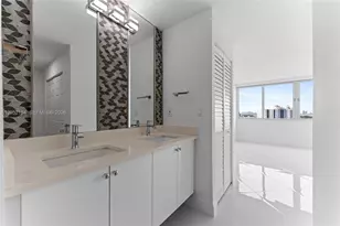 7135 Collins Ave, Miami Beach, FL 33141 - Photo 34