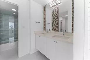 7135 Collins Ave, Miami Beach, FL 33141 - Photo 28