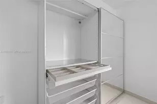 280 SW 20th Rd, Miami, FL 33129 - Photo 22