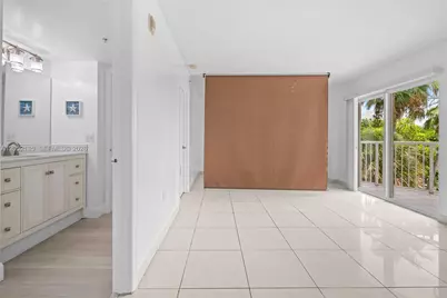 280 SW 20th Rd #504, Miami, FL 33129 - Photo 16
