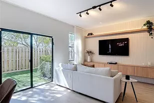 20666 NE 2nd Ct, Miami, FL 33179 - Photo 18