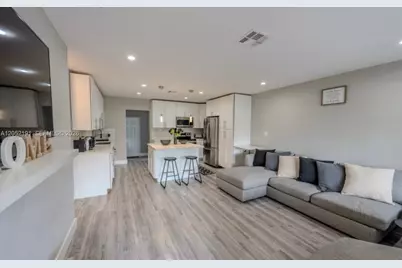 1120 S 28th Ave, Hollywood, FL 33020 - Photo 4