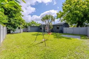 1120 S 28th Ave, Hollywood, FL 33020 - Photo 30
