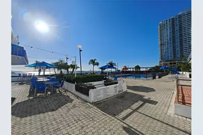 825 Brickell Bay Dr #350, Miami, FL 33131 - Photo 18