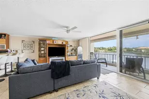 801 Palm Trail, Delray Beach, FL 33483 - Photo 1