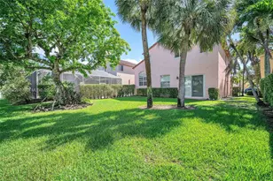 1637 SW 156th Ave, Pembroke Pines, FL 33027 - Photo 24