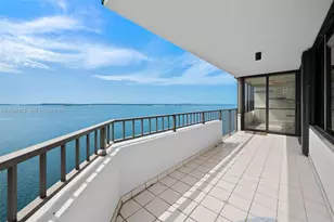 520 Brickell Key Dr, Miami, FL 33131 - Photo 4